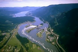 Columbia River was discovered